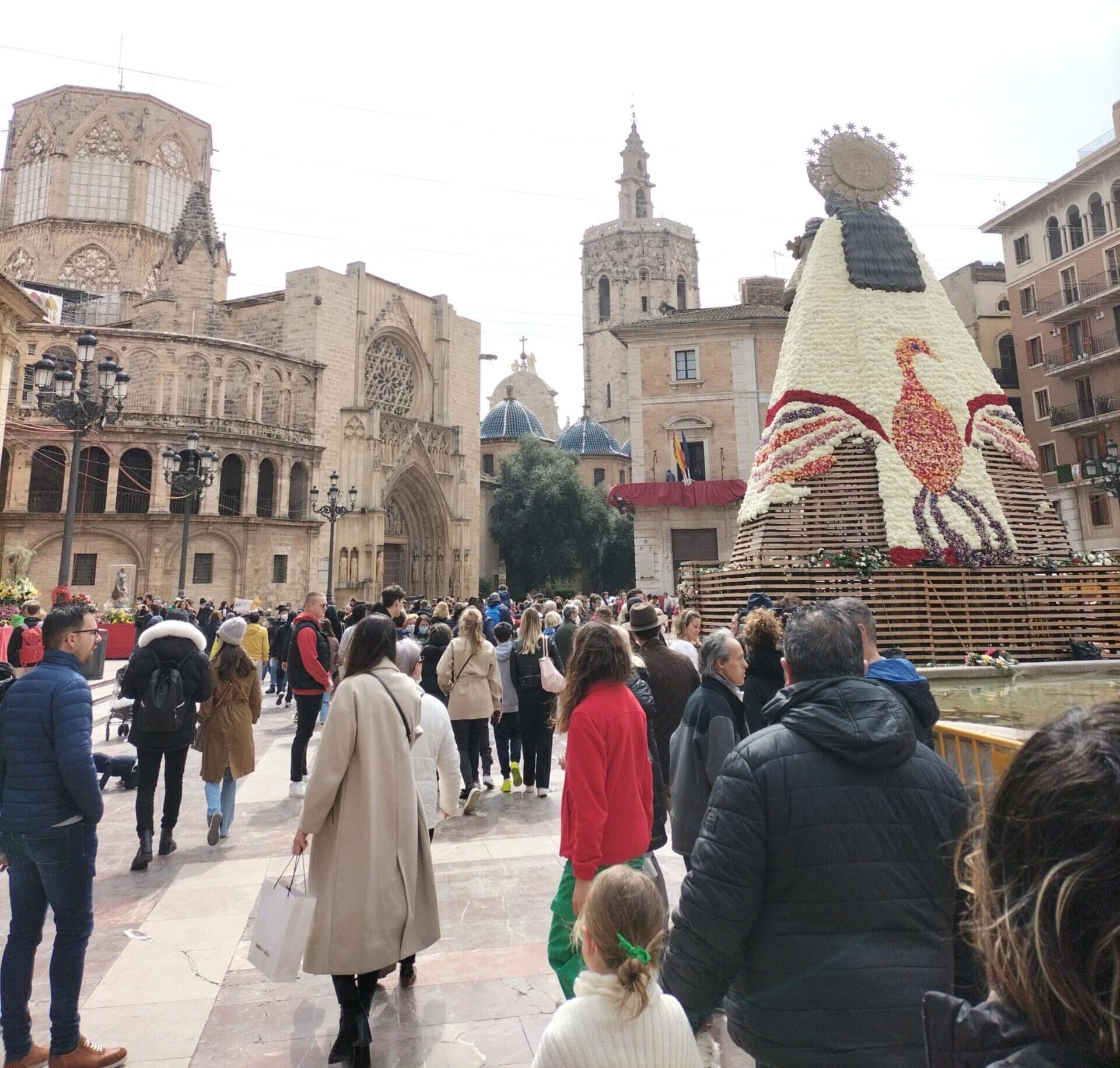 plazadelavirgenvalencia Plaza de la virgen Valencia