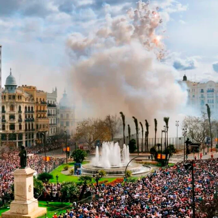 Mascletá de las Fallas