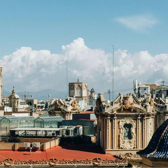 Los mejores rooftops de Valencia para disfrutar de atardeceres espectaculares