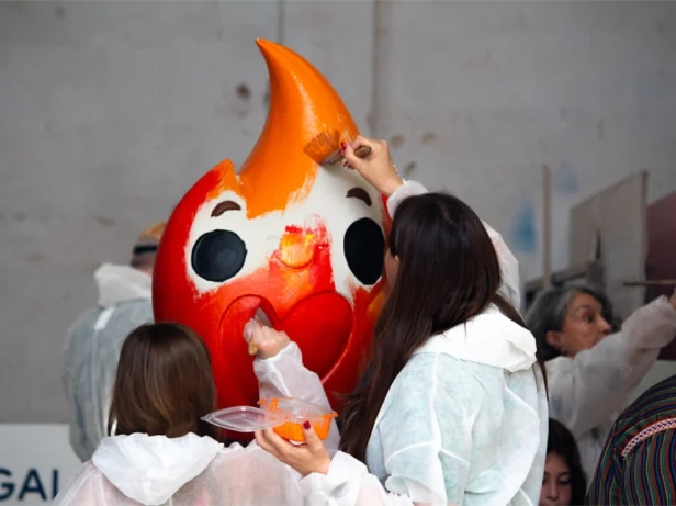 Dipingere ninto nel laboratorio di Fallero